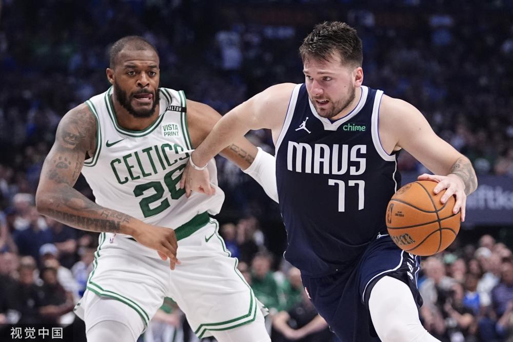 他在私下多 他在私下多